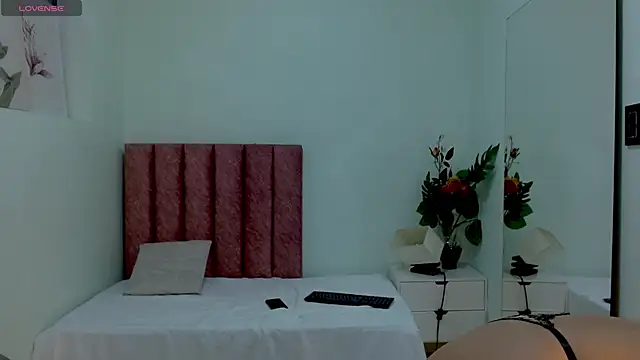 Chat XXX en directo de sophia_hadid