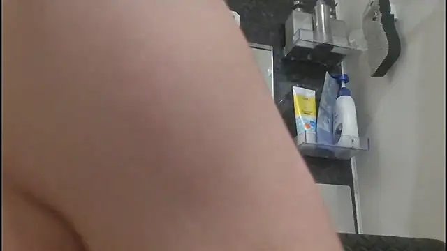 CHROME-kun925のライブXXXチャット