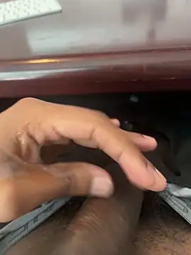 sexcboi69 Webcamshow