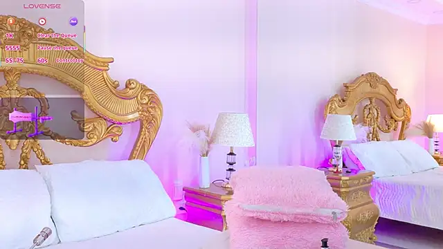 AshleyFerri Adlı Modelin Canlı XXX Sohbeti