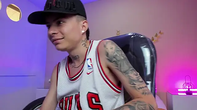 Chatroom XXX en direct de Nascary_Fox