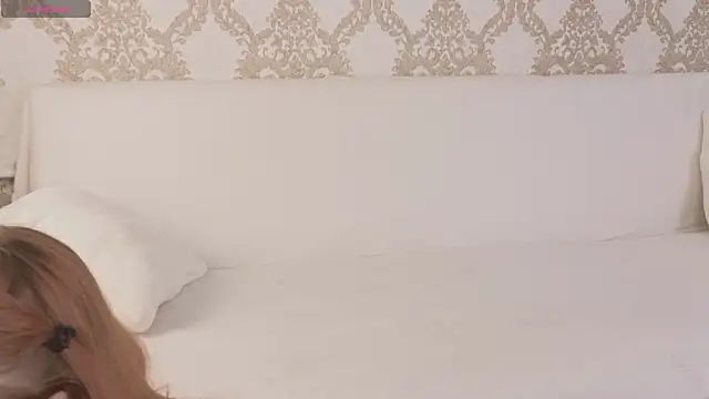 foxy_bloomm Chat XXX live