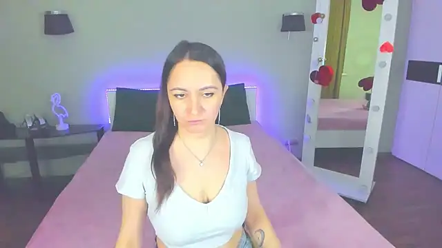 AngellLikaのライブXXXチャット