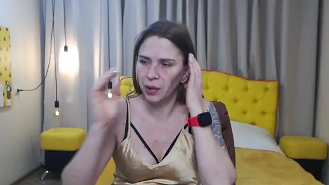 TessaDaybreak's Live XXX Chat