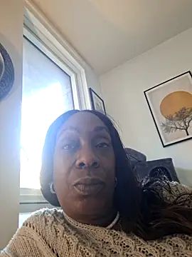 XXX chat uživo modela Ebony-SultryX