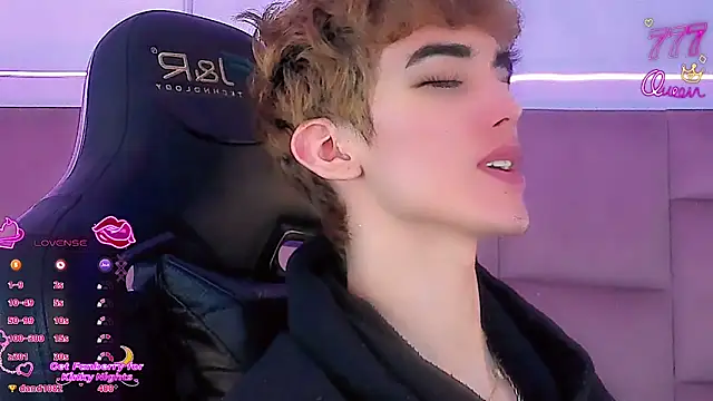 Онлайн чат XXX Baby_FenixTS