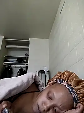 SITHANDRAH's Live XXX Chat