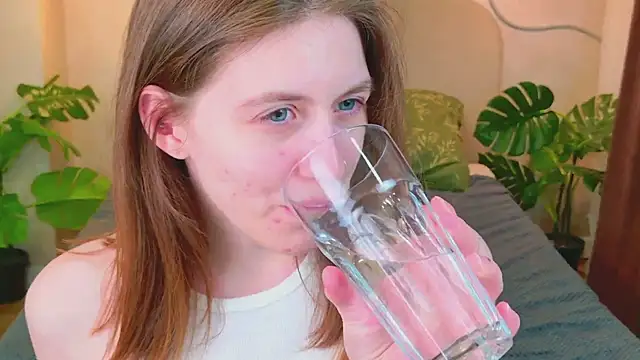 XXX chat uživo modela Pink_Muses