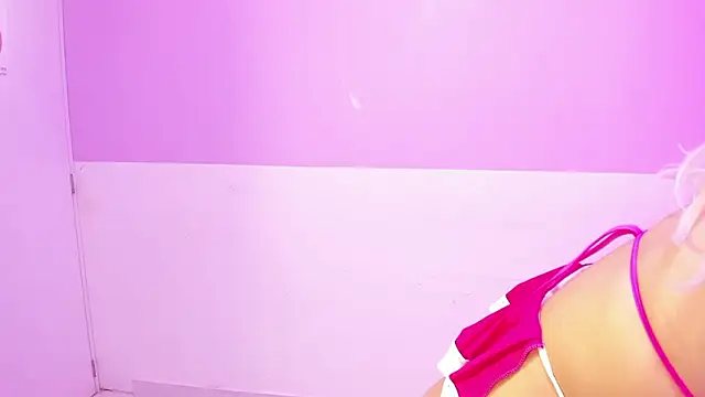 XXX chat uživo modela Oriana_Larsson