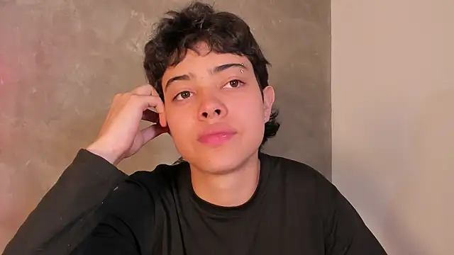 Cris_Sasha Live XXX-chat