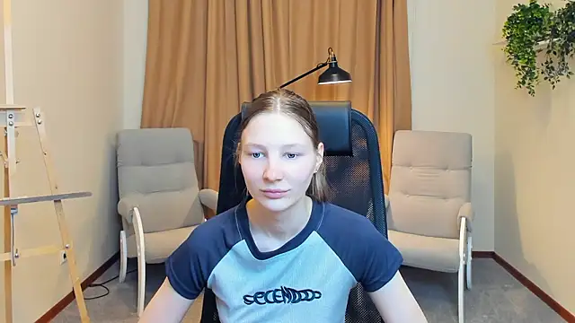 AndriaWhitford's Live XXX Chat