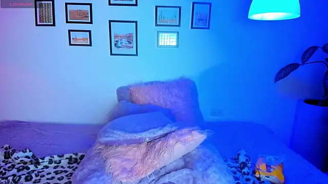 Alice_simmons: онлайн-секс-чат