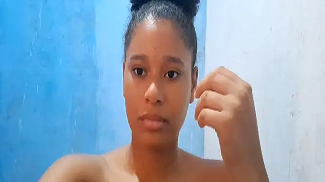 MadelynStamant Adlı Modelin Canlı XXX Sohbeti