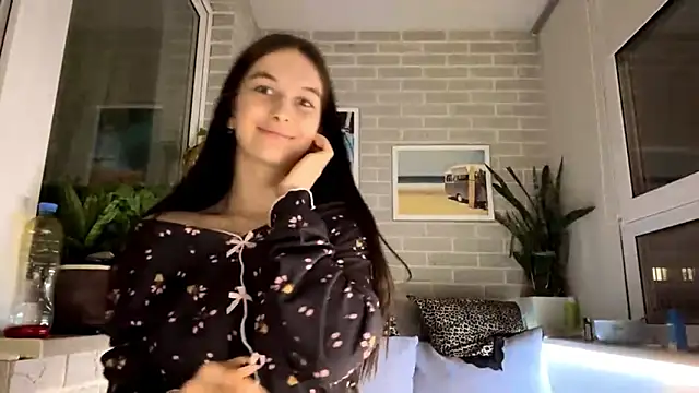 LaraDraggoo: онлайн-секс-чат