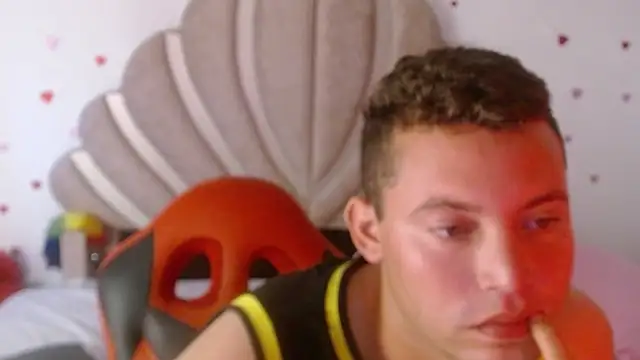 sven_fox723 élő XXX-chatje