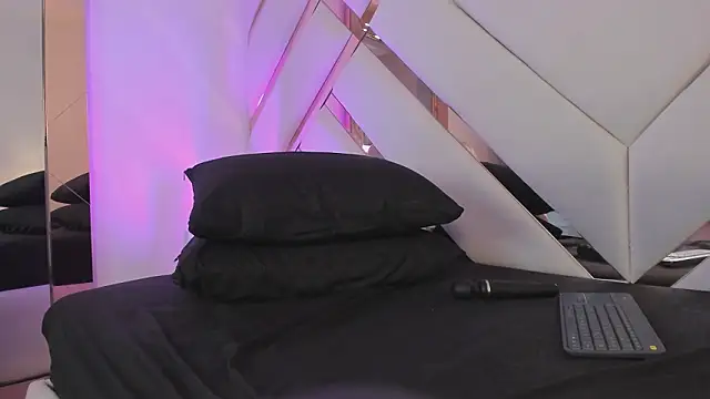 Noa_butterfly_ – Live XXX-chat