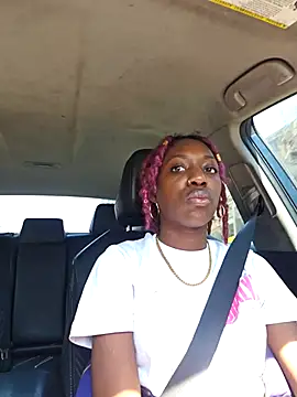 oliviaprettypussy élő XXX-chatje