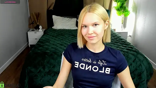 Онлайн чат XXX Ella-Ley