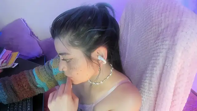 Онлайн чат XXX Sammysammy_