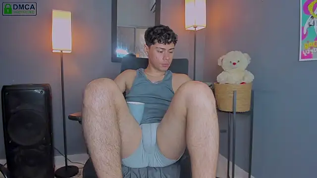 Soft_Temptationxx Show in webcam