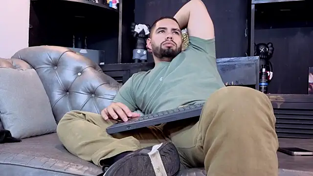 matteosantos Chat XXX live