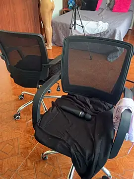 Czat XXX na żywo – kitty_rousse01