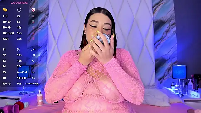 DanniaMonroee's Webcam Show