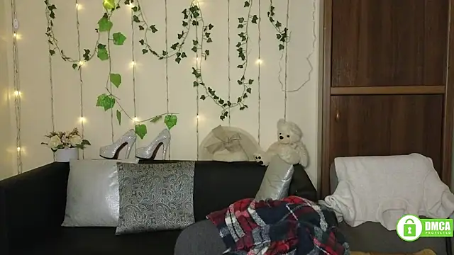 Alicia_love00 Adlı Modelin Canlı XXX Sohbeti