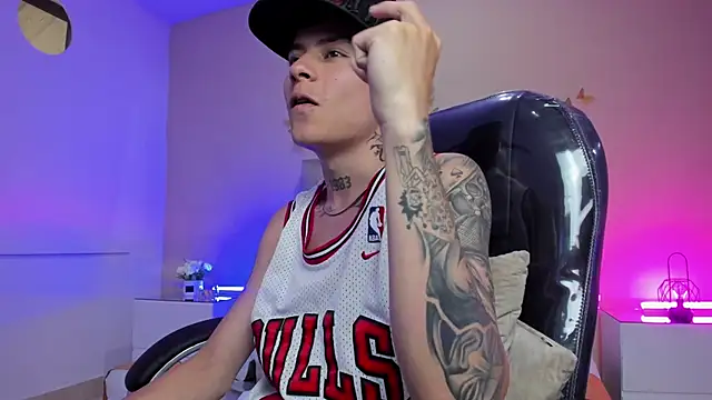 Nascary_Fox Live XXX-Chat