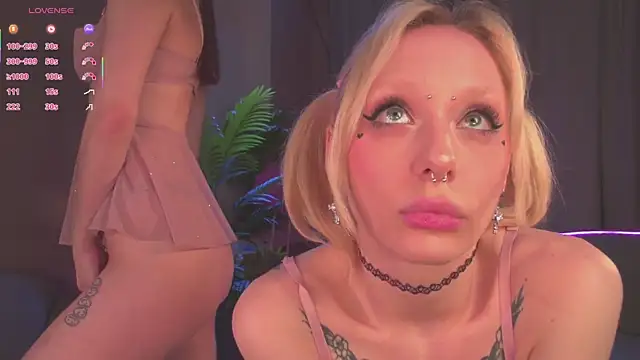 Kinky_Girls Live XXX-chat