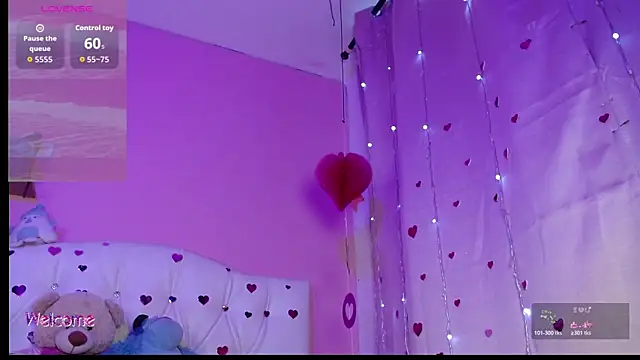 HECATE_23: онлайн-секс-чат