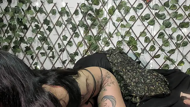 Chat XXX en directo de LittlePeach_