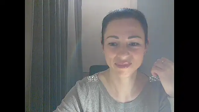 beautifulbody Adlı Modelin Canlı XXX Sohbeti