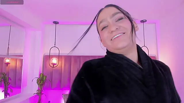 babepolly Adlı Modelin Canlı XXX Sohbeti