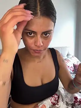 RachelWeisz_ Chat XXX in diretta