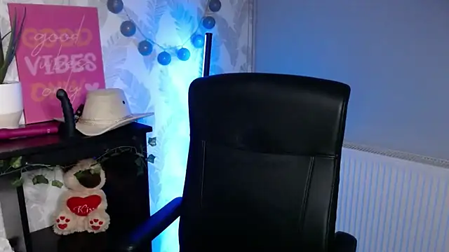 Nova_SIN's Live XXX Chat