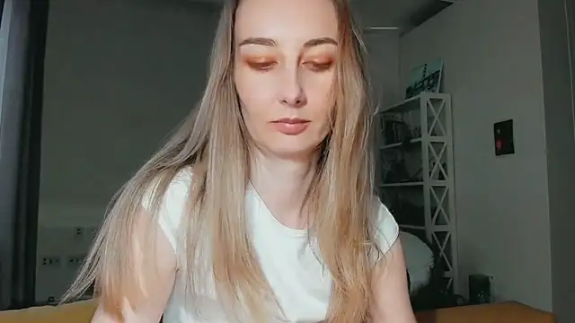 Maiami000のライブXXXチャット