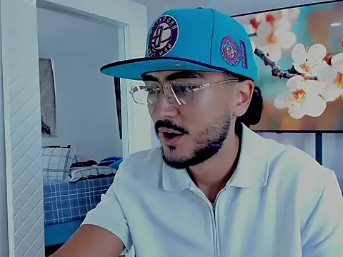 david__johnson372のライブXXXチャット