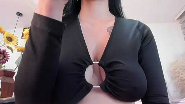 Chat +18 de darling_spoiled ao vivo