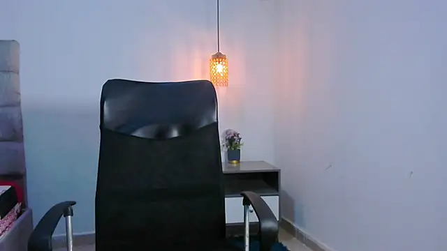 Br4ndxpimmのライブXXXチャット