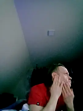 Kuba_GdのライブXXXチャット