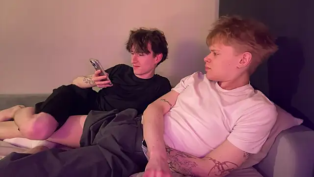 Kevin_bucksのライブXXXチャット