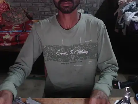 ThethunderPoのライブXXXチャット