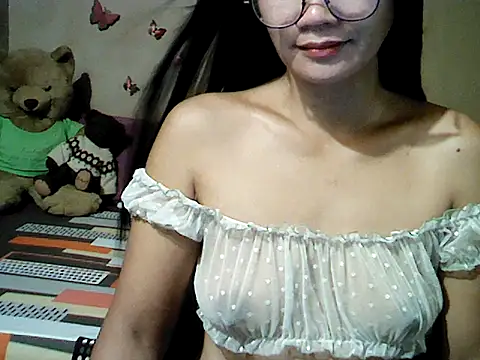 Chat +18 de Mia_Rein ao vivo