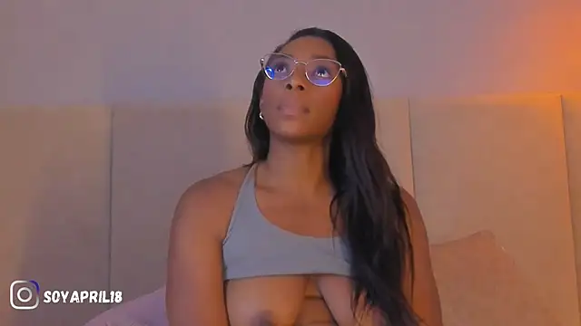 aprilebony_ Live XXX Chat