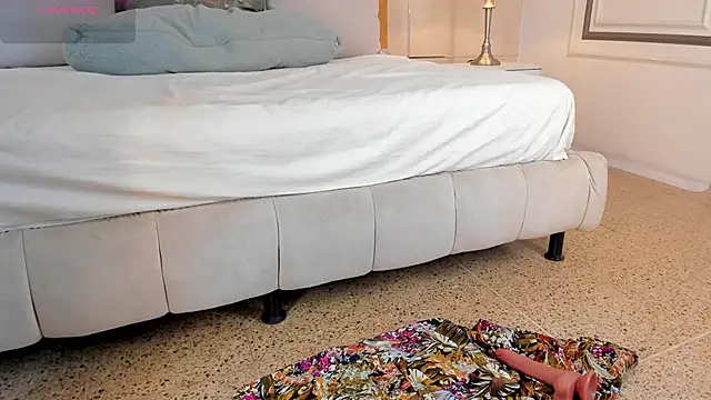 Živý XXX chat Crystal_Rose__