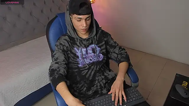 SamBlack_'s Live XXX Chat