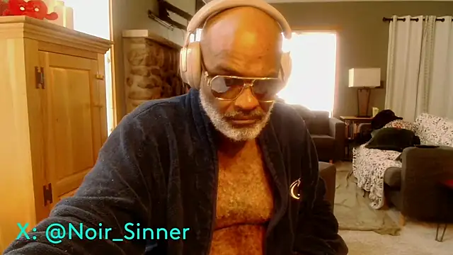 sinnernoir: онлайн-секс-чат