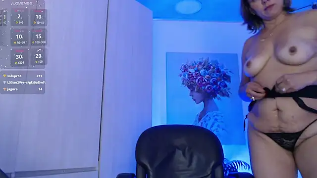 milfsecret69 即時 XXX 聊天