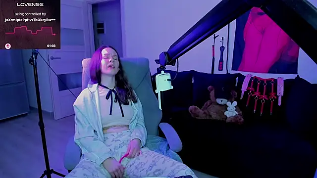 XXX chat uživo modela Goddess_of_Fertility